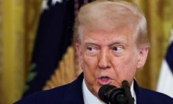 ترامب يدعو لجعل إيران "عظيمة" مرة أخرى